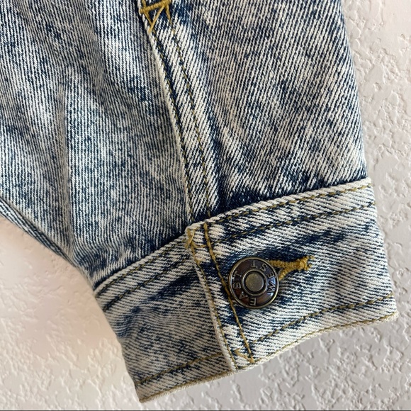 ✨Vintage East West | Oversized Acid Wash Floral Denim Jean Jacket - Picture 14 of 16
